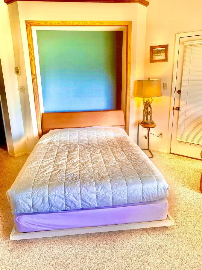 فيلا Talisman Amazing Views Walk To Uptown Sleeps 4 باغوسا سبرينغز المظهر الخارجي الصورة
